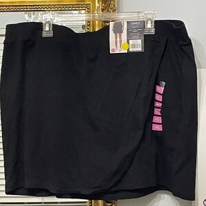 Jones New York Faux Wrap Black Skort